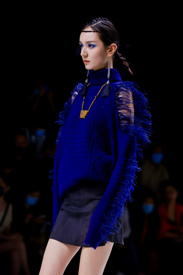 專題 | 看!少數民族的“時尚經” 專題 | 看!少數民族的“時尚經”