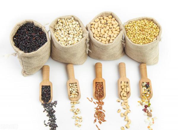 長期吃麵條對身體到底是好還是不好？醫生直言：注意3點就可以