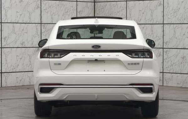 Jeep釋出新款自由俠；全新蒙迪歐下週亮相