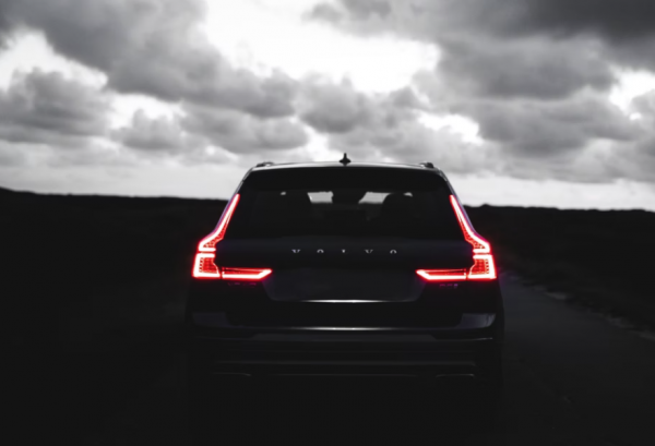 中國吉利收購的沃爾沃上市了,印度塔塔收購的路虎又要賣身了 中國吉利收購的沃爾沃上市了,印度塔塔收購的路虎又要賣身了