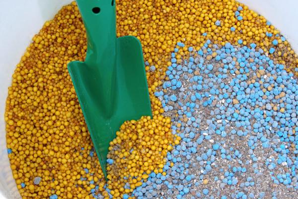 硝硫基肥料好還是硫酸鉀好？5個差別點，仔細區別和合理選用為上