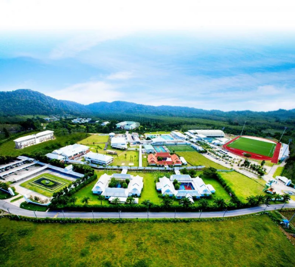 中國媽媽在普吉島陪讀，快樂教育、愜意，為什麼還要轉戰新加坡？