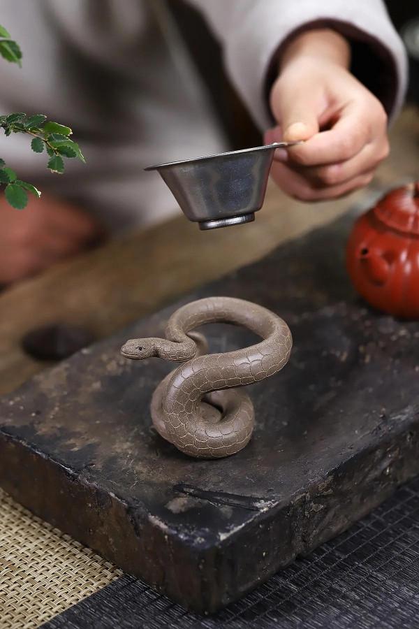 靈蛇，逼真嗎？