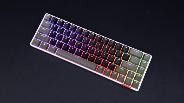 Tt領航員C360 RGB鍵盤、探索者X2滑鼠評測：好用不貴，無線鍵鼠