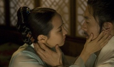 韓國電影—讓你學會“癩蛤蟆是怎麼吃上天鵝肉的”