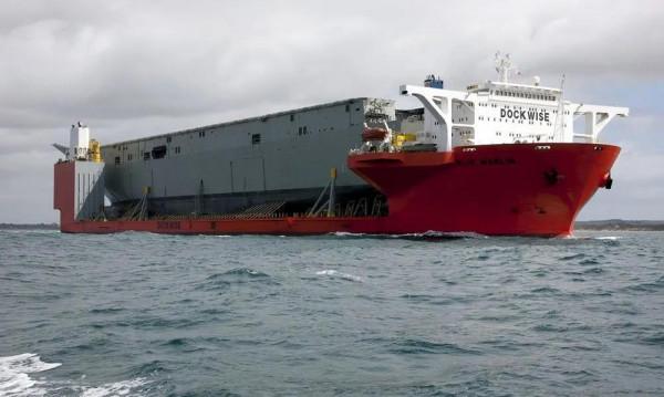 “堪培拉”級兩棲攻擊艦圖集（118圖）