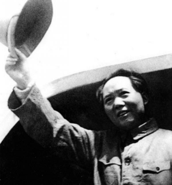 1945年重慶談判,戴季陶出言譏諷毛主席,毛主席一番話後全場鼓掌 1945年重慶談判,戴季陶出言譏諷毛主席,毛主席一番話後全場鼓掌