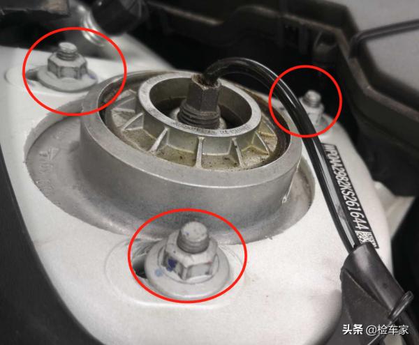 連首保都沒做的保時捷718為什麼要賣?看到這張照片我懂了 連首保都沒做的保時捷718為什麼要賣?看到這張照片我懂了