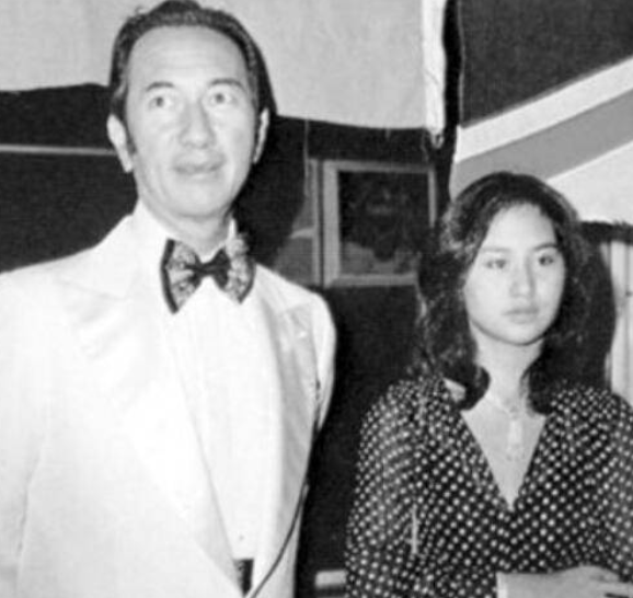 賭王長女何超英：從“最美千金”到“精神失常”，是誰害了她？