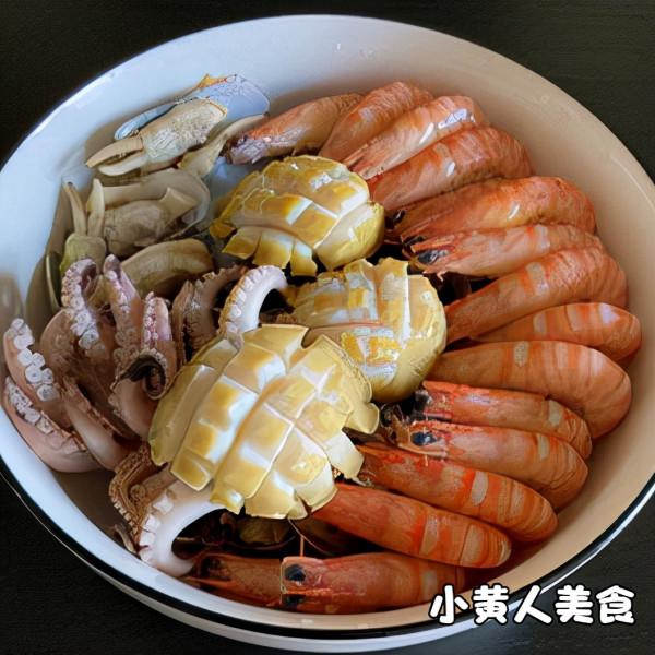 小黃人美食優選:今日教你一道不用開火的美食撈汁小海鮮,饞了嗎 小黃人美食優選:今日教你一道不用開火的美食撈汁小海鮮,饞了嗎