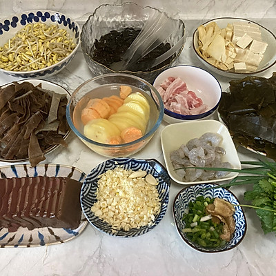 大廚教你這麼做家常毛血旺，分分鐘就可以學會