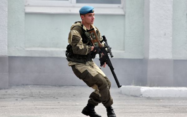 真的是“滋水槍”?想啥呢,現實中的VSS是俄羅斯精銳部隊的神槍 真的是“滋水槍”?想啥呢,現實中的VSS是俄羅斯精銳部隊的神槍