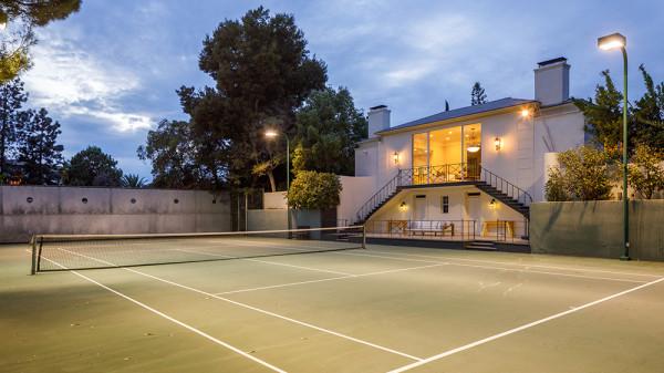 看看谷歌前 CEO的豪宅，你才明白什麼叫貧窮限制了想象力