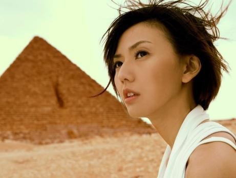 孫燕姿，這個“冷門”歌手，到底承載了多少人的青春回憶？