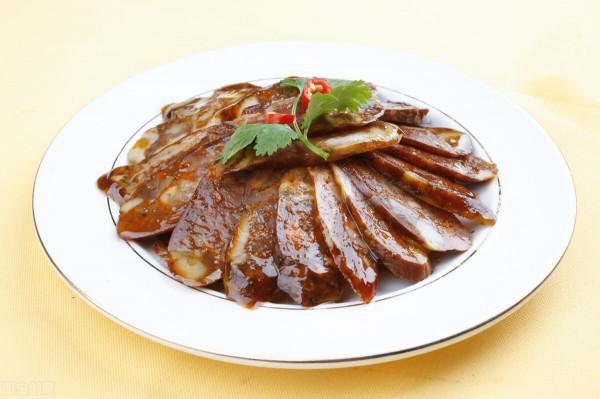 快過年了，提前備下5樣大菜，包餃子燉菜都很香，營養健康又美味