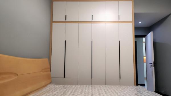 辛苦了半年，房子終於裝修完，找裝修公司全包11萬，不含傢俱家電