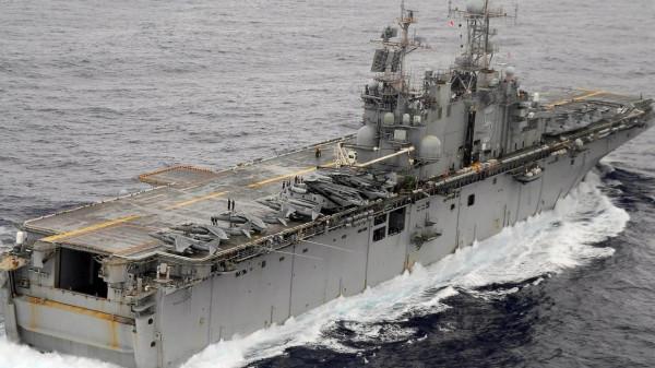 LHD“黃蜂”級兩棲攻擊艦圖集（222圖）