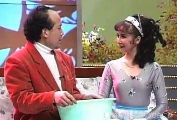 整容老去和自然老去的區別？4對同齡昔日貌美女星，如今差別驚人