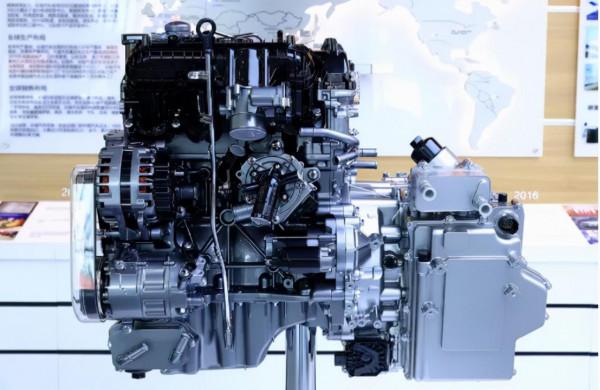 都2022年了，還有車企沉迷大排量發動機研發？