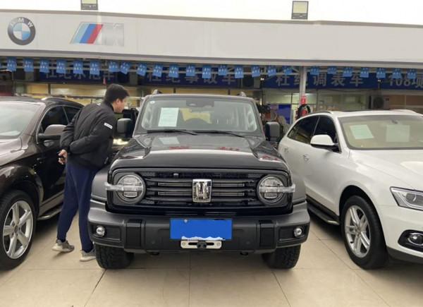 二手坦克300，倒手能賺25000元，瘋狂嗎？