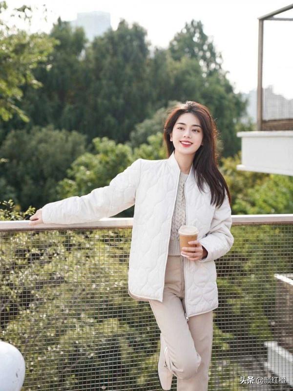 冬季穿搭沒頭緒?試試這些保暖舒適的短款外套,顯高又洋氣 冬季穿搭沒頭緒?試試這些保暖舒適的短款外套,顯高又洋氣