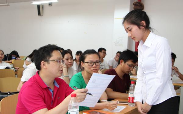 畢業多年後才知道，國企和私企差的不是一星半點，希望你沒選錯