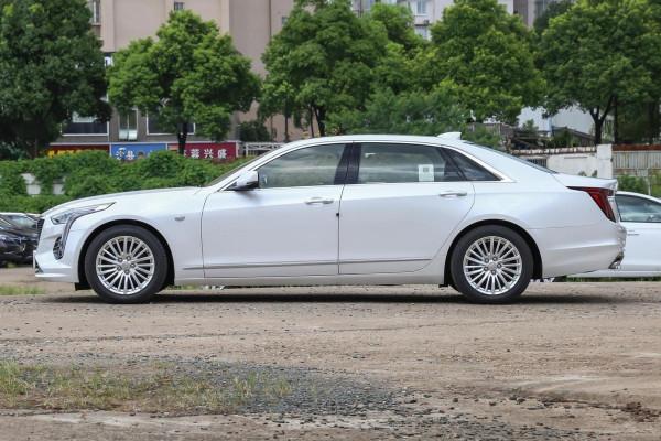 長5.2米軸距3.1米，2.0T+10AT，解讀凱迪拉克CT6 28T風尚型