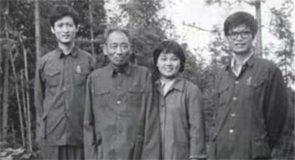 1994年，一位苗姓老人被告知：你是陳獨秀孫女，陳喬年唯一骨肉