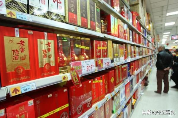 廉價無好酒?別被酒廠忽悠瘸了,超市幾款廉價白酒全是純糧佳釀 廉價無好酒?別被酒廠忽悠瘸了,超市幾款廉價白酒全是純糧佳釀