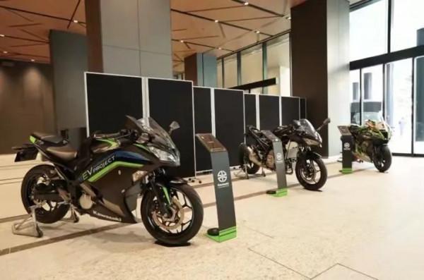 川崎、雅馬哈、光陽明確電動化時間表,多款高速電摩與大家見面 川崎、雅馬哈、光陽明確電動化時間表,多款高速電摩與大家見面