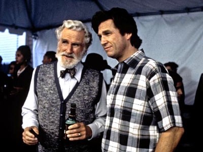 美國衰弱到底在哪裡？一代過得不如一代才是問題，戰爭都無法解決