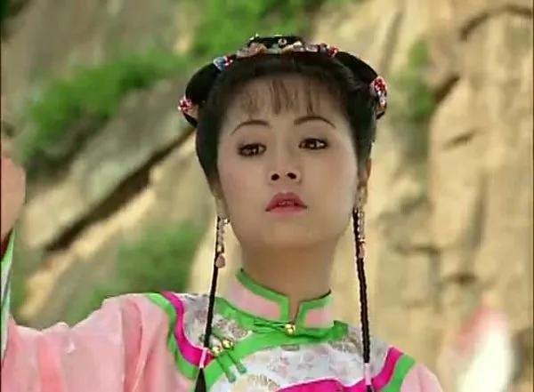 《還珠格格》和紫薇一樣優秀的晴兒，為何吸引不了福爾康？