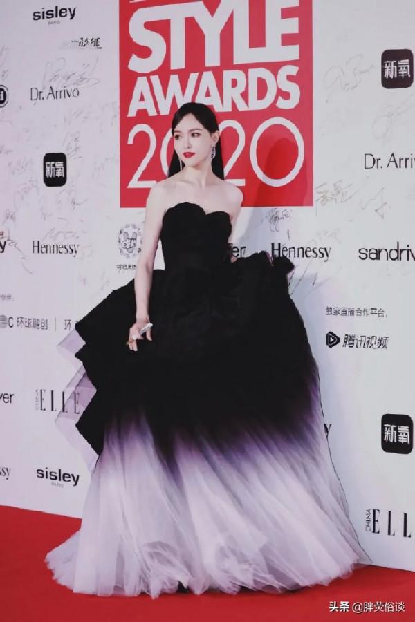 甜美女星唐嫣 ​​​​ 甜美女星唐嫣 ​​​​