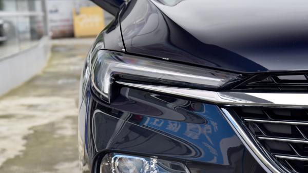 別克昂科旗購車手冊:一套四驅1.5萬,這筆錢該不該花? 別克昂科旗購車手冊:一套四驅1.5萬,這筆錢該不該花?