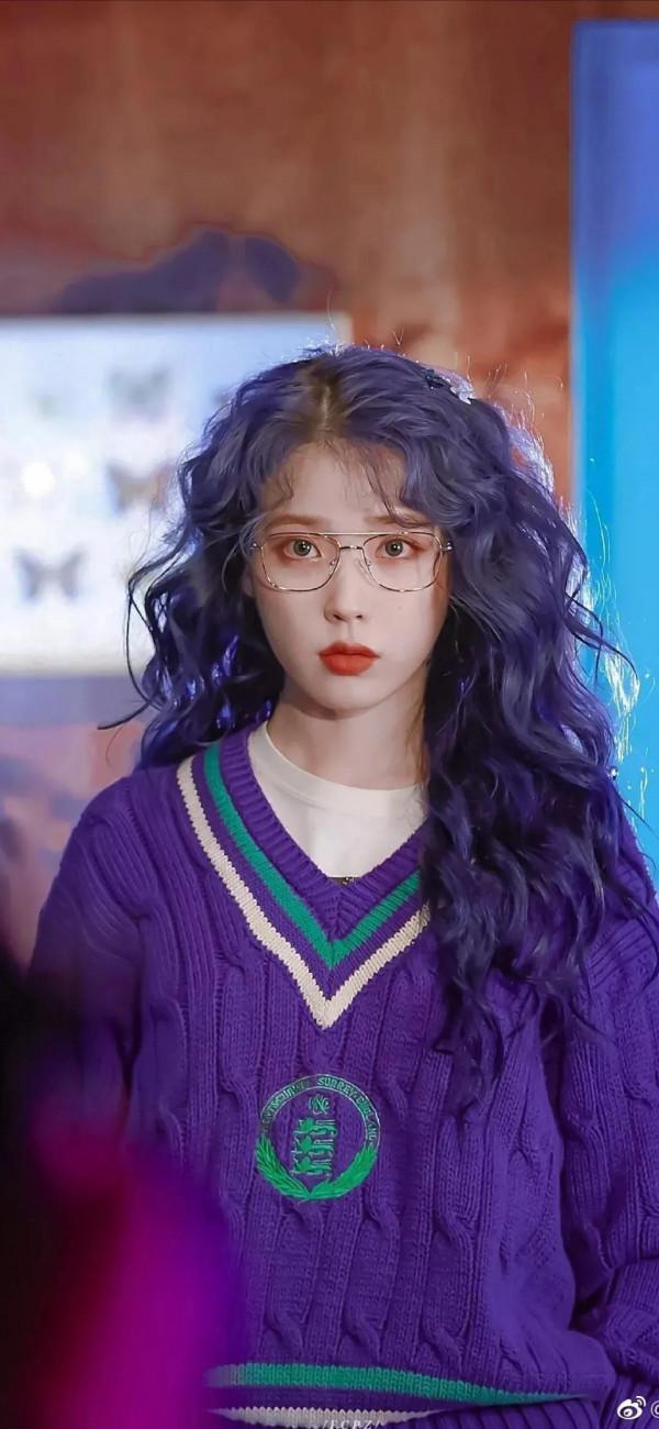 IU李智恩 全面屏桌布