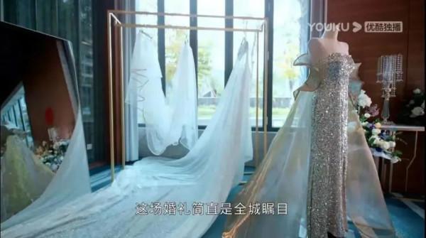 比李嘉欣、甘比等闊太原型還浮誇？《家族榮耀》豪門宮鬥太狗血