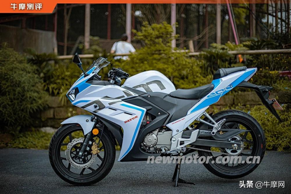 萬元內仿賽分享 大運天鏨200R青春版