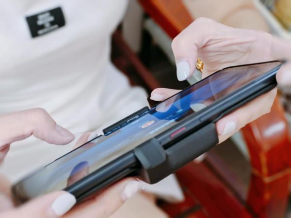 騰訊ROG遊戲手機5s——我的遊戲手機初體驗 騰訊ROG遊戲手機5s——我的遊戲手機初體驗