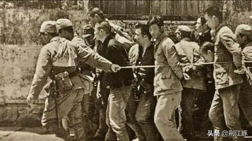 日軍三天屠殺我軍民30000多人,不亞於南京大屠殺,慘絕人寰 日軍三天屠殺我軍民30000多人,不亞於南京大屠殺,慘絕人寰