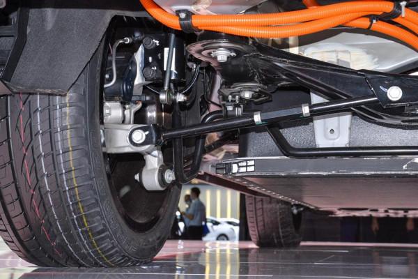 頗具時尚氣息的先行者,比亞迪 宋PLUS EV指導價14.68-18.68萬元 頗具時尚氣息的先行者,比亞迪 宋PLUS EV指導價14.68-18.68萬元