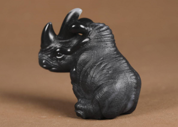 青花料，可愛的小犀牛。心有靈犀