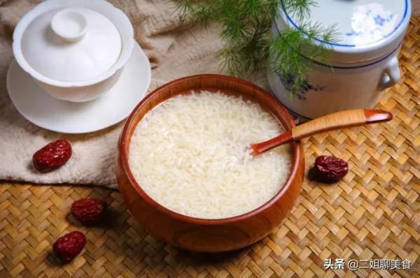 在家自釀米酒，牢記這7個技巧出酒多，味道醇，放一年都壞不了