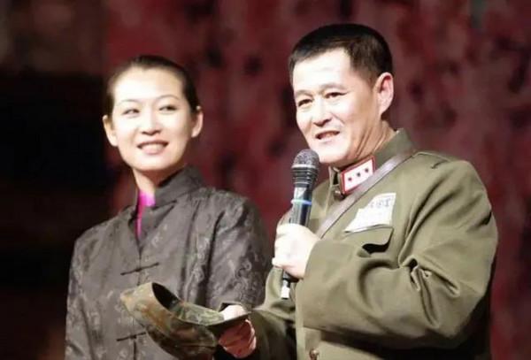 同爹不同媽，愛偏心，這6對星二代的生活差距太大，現實又扎心