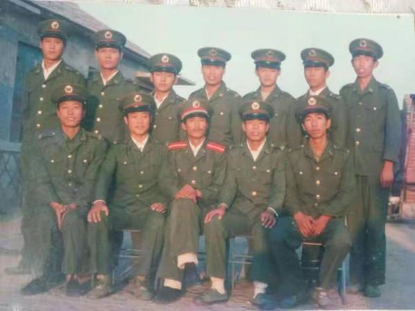 駐棲霞大柳家的偵察連,每次射擊打靶都炊事班第一,連長氣死了 駐棲霞大柳家的偵察連,每次射擊打靶都炊事班第一,連長氣死了