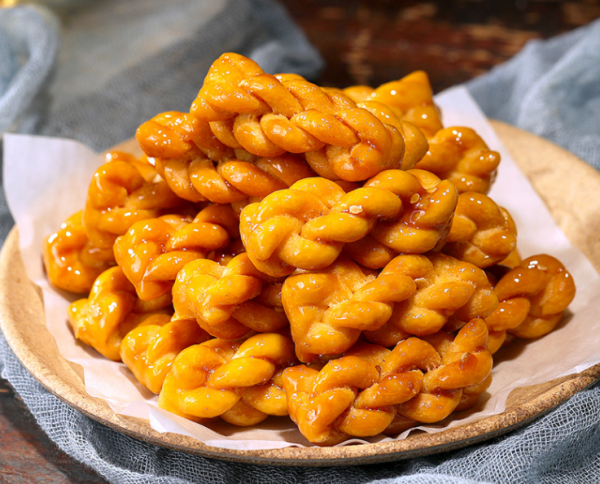 買年貨，不管有錢沒錢，這7種零食多買一些，招待客人好吃有面子