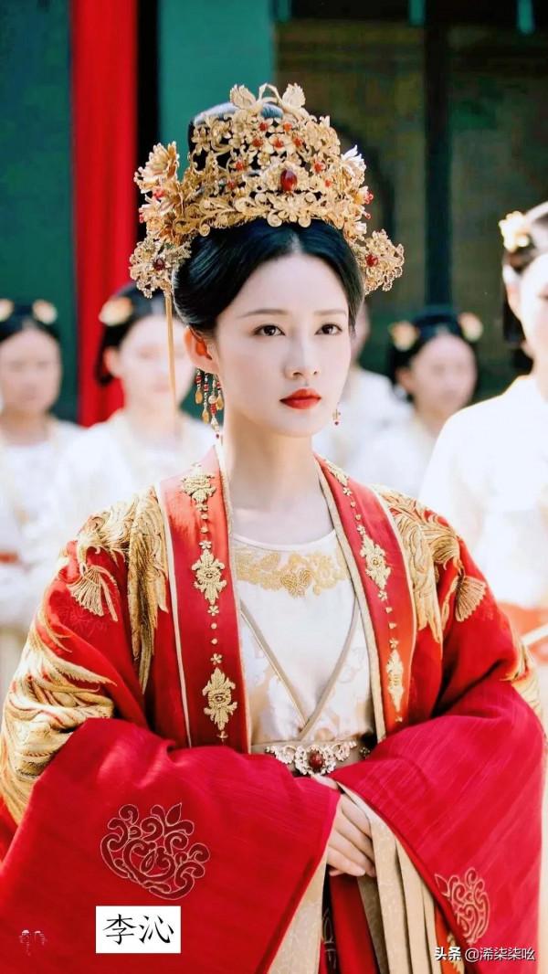 女明星穿上嫁衣誰最美，我認為是白鹿