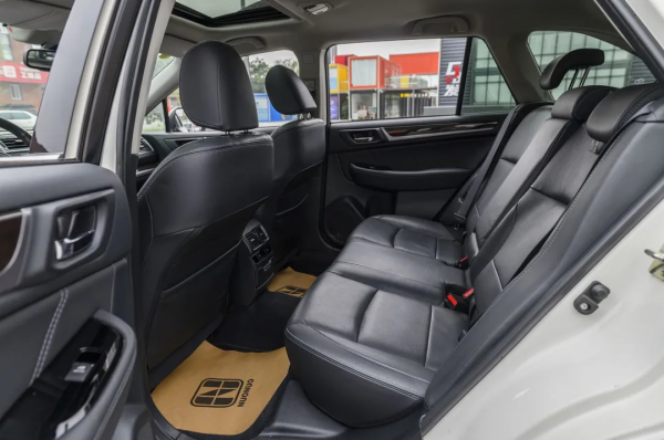 20萬以內實力全面的高性價比旅行車——斯巴魯 傲虎