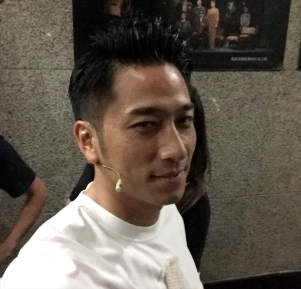 港星是不是真的不會老啊？你能看出吳卓羲42歲吳宗澤40了嗎