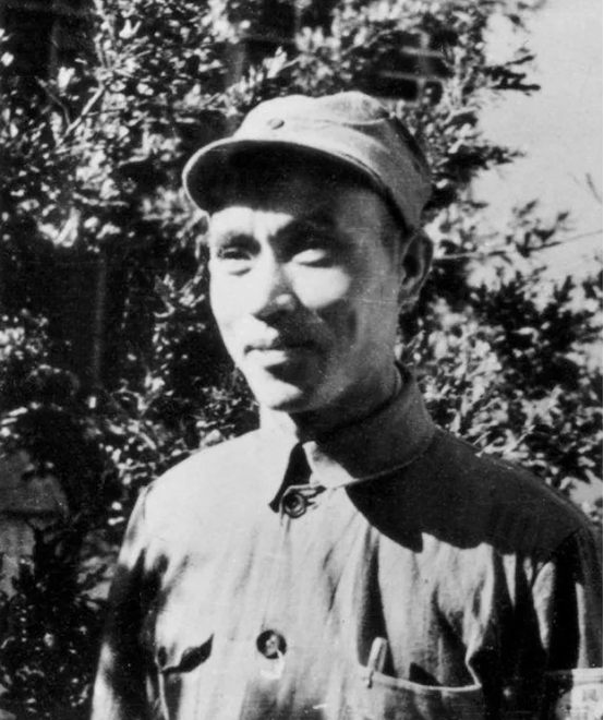 69年許世友見到毛主席，提起周志堅，毛主席：請恩來同志處理一下