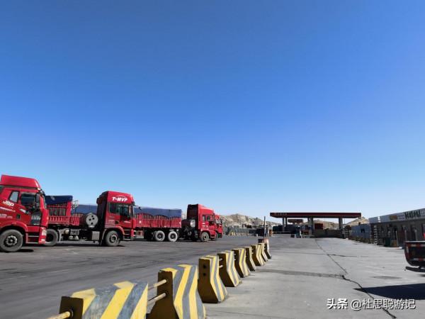 漢EV自駕新疆之旅結束,準備從星星峽離疆,最後一次在新疆充電 漢EV自駕新疆之旅結束,準備從星星峽離疆,最後一次在新疆充電